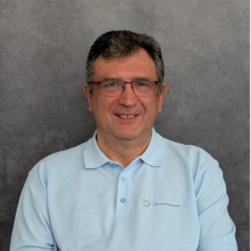 Dr. Christos Dandakis
